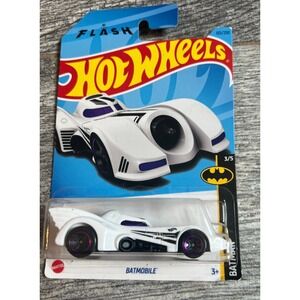 Hot Wheels Batmobile Batman The Flash White Toy Car 103/250 1:64 Cake Topper NIP